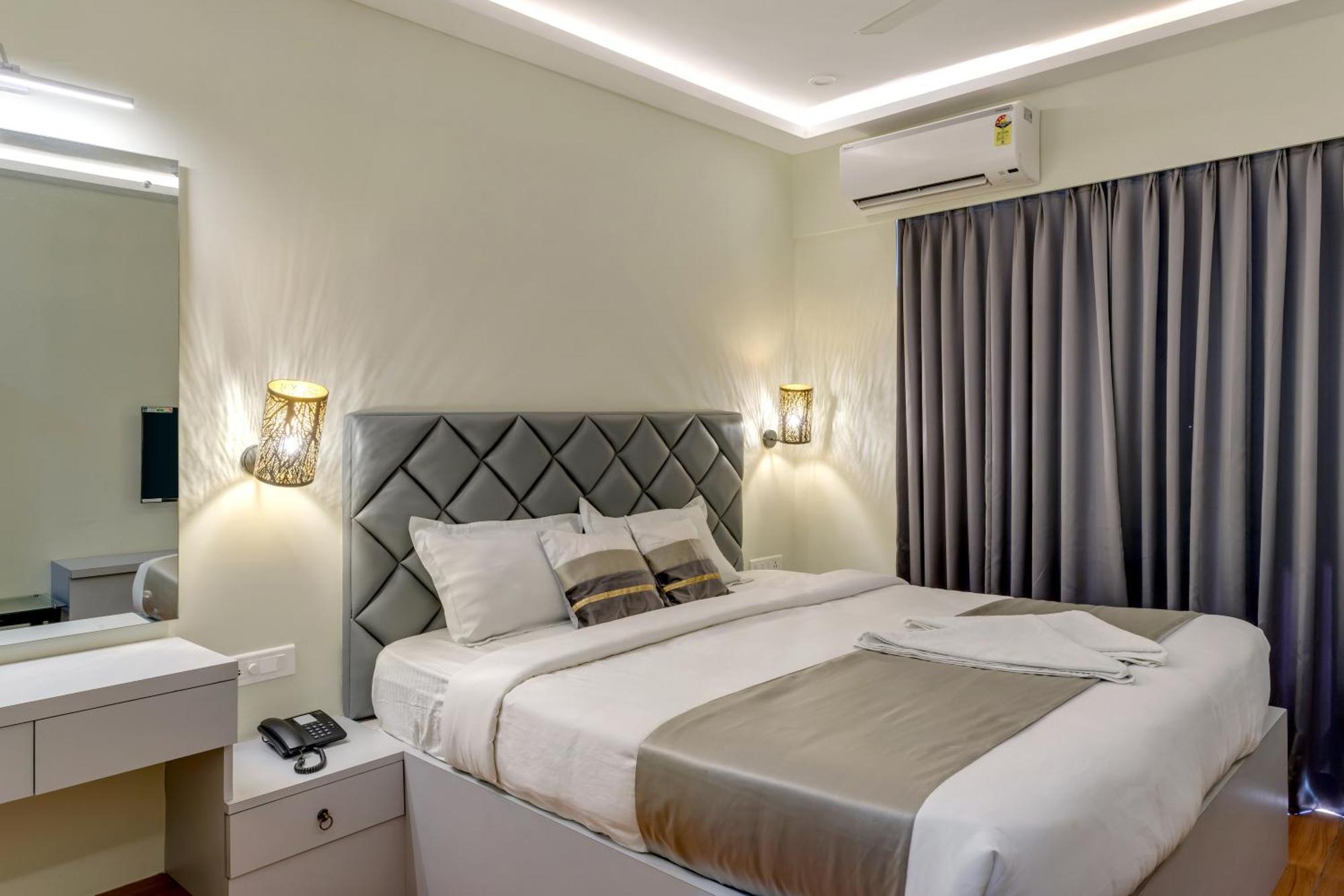 La Baga Beach Hotel By Orion Hotels カラングート エクステリア 写真